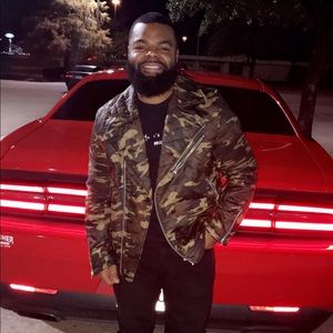 Meet your Posher, Martin